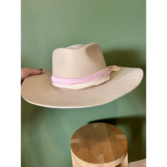 Wyeth Beige Wool Fedora Hat Wide Brim OS Casual cowgirl festival fall neutral main image 4
